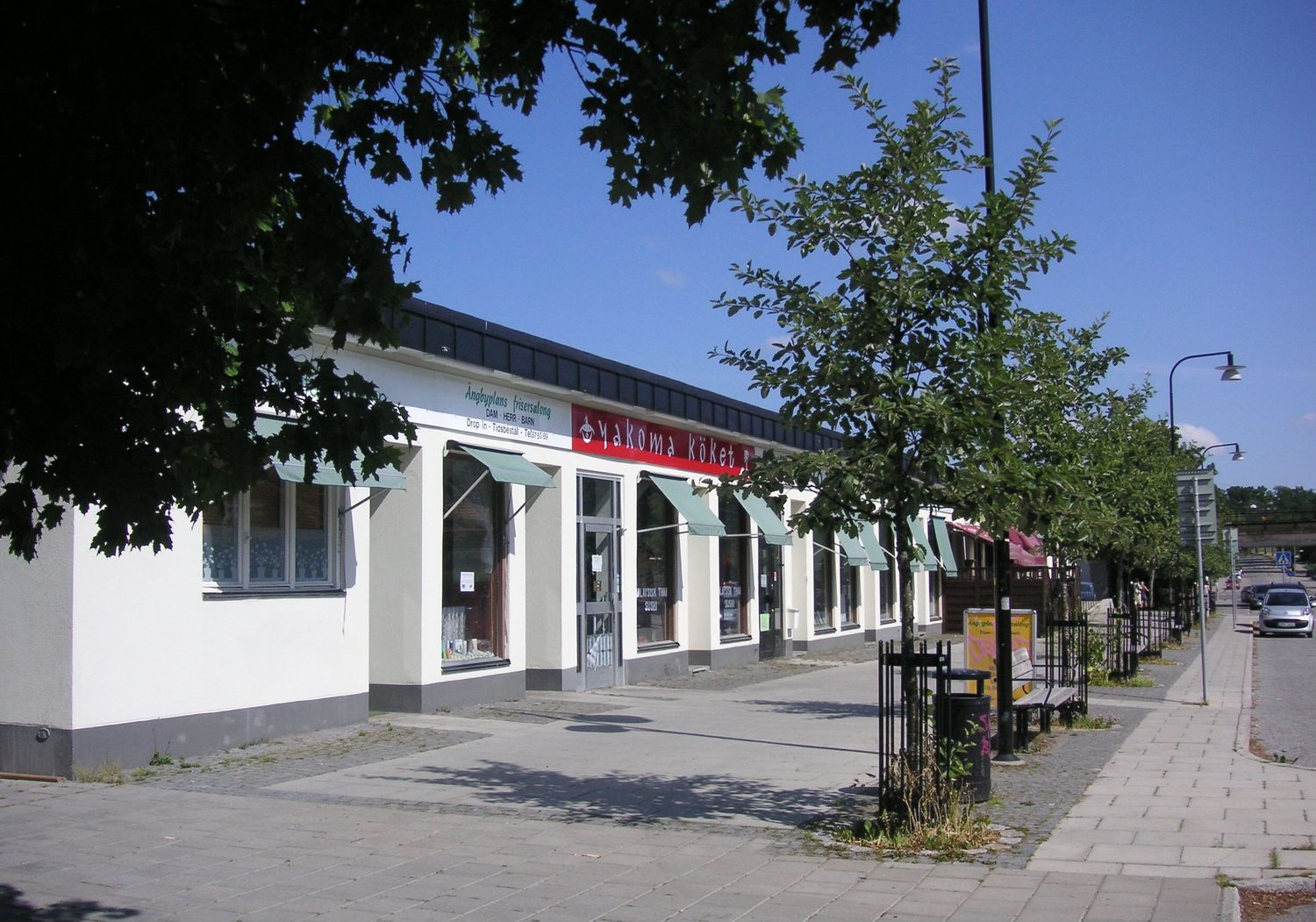 Balkonginglasning i Ängbyplan