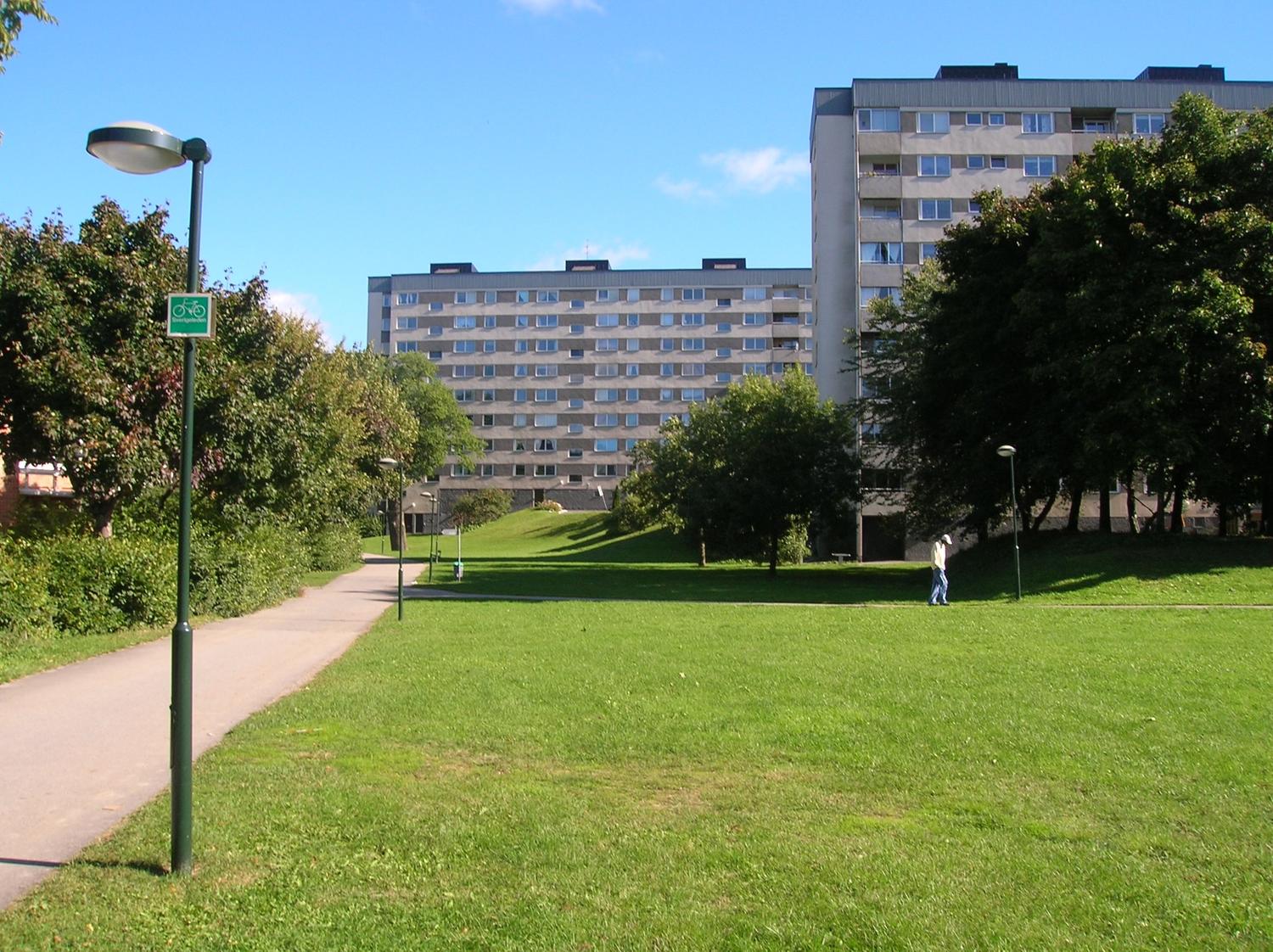 Balkonginglasning i Bredäng