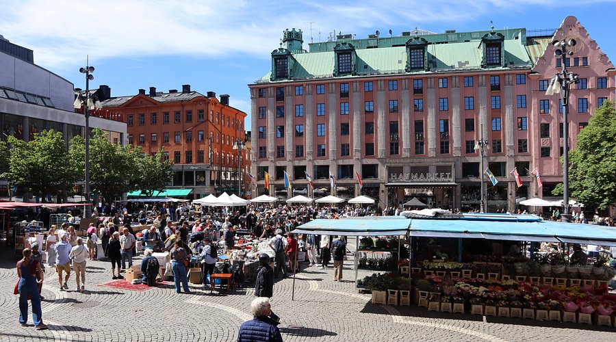 Balkonginglasning i Hötorget