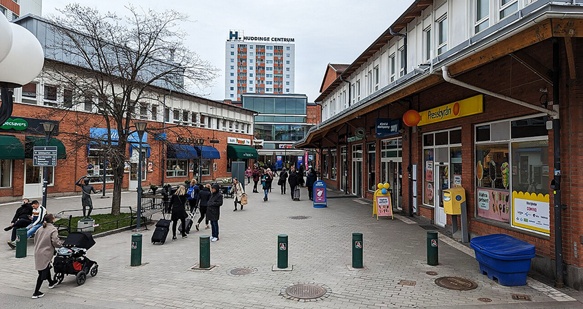 Balkonginglasning i Huddinge
