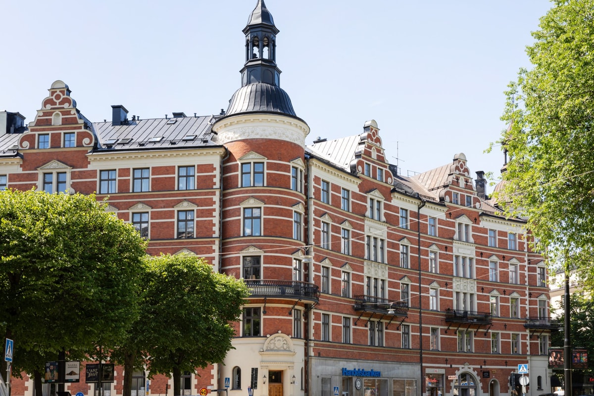 Balkonginglasning i Karlaplan