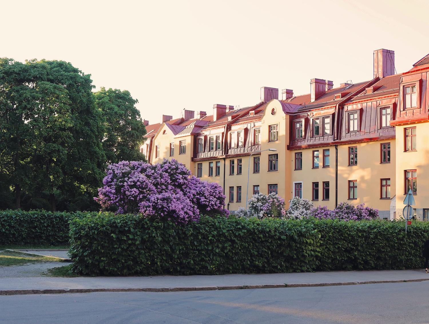 Balkonginglasning i Midsommarkransen